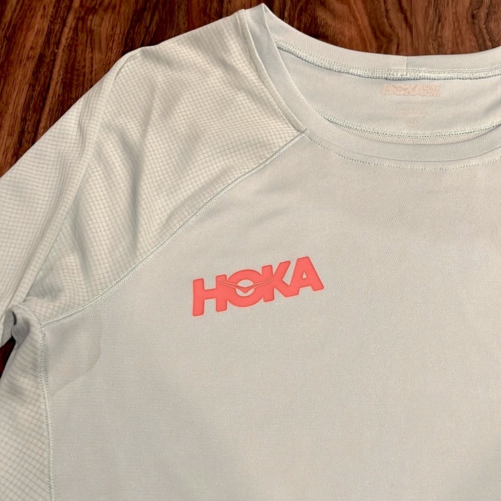 Hoka Peformance Shirt - Picture 5 of 14